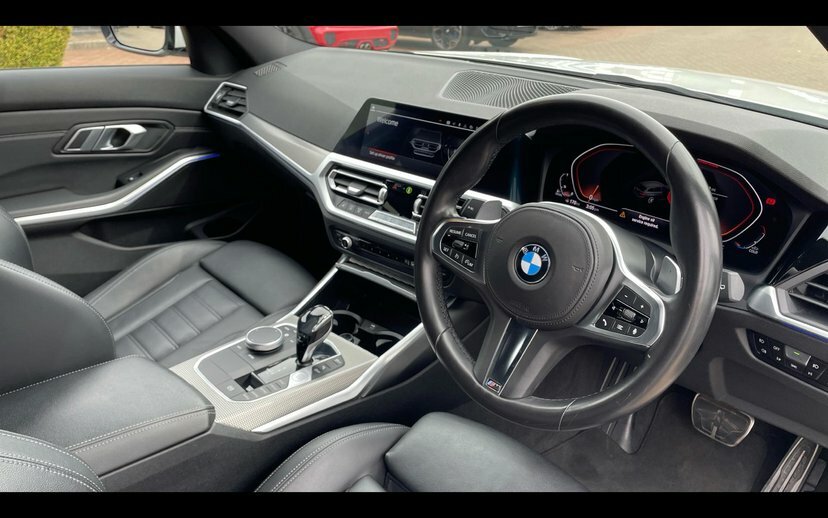BMW 3 Series 2.0 320D M Sport Touring Xdrive 1 BD70DUV White #6