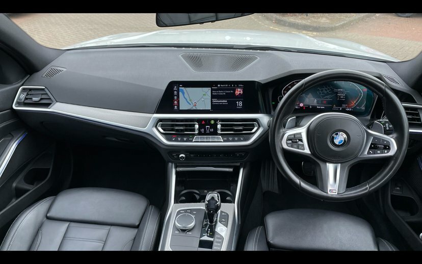 BMW 3 Series 2.0 320D M Sport Touring Xdrive 1 BD70DUV White #4