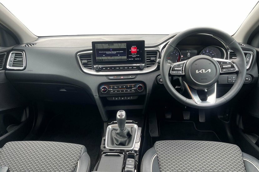 Kia Xceed 1.5 T-gdi 3 Suv 138 Bhp KM74UKK Grey #6