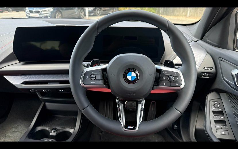 BMW 1 Series 123 Xdrive M Sport Black #5