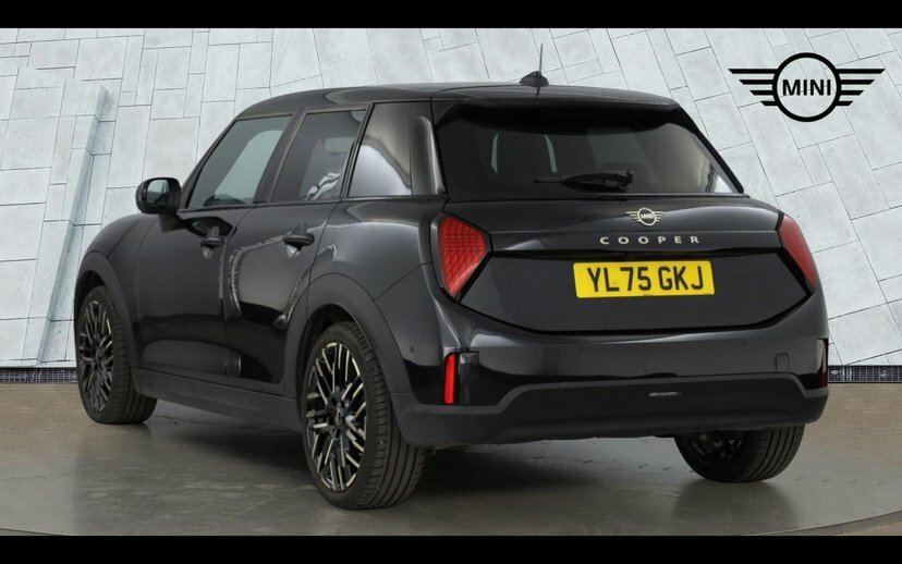 Mini Hatch Cooper C YL75GKJ Black #2