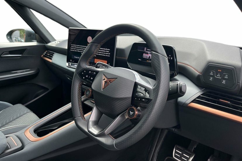 Cupra Born E-boost 79Kwh Vz Hatchback 326 OU26YLH Green #6