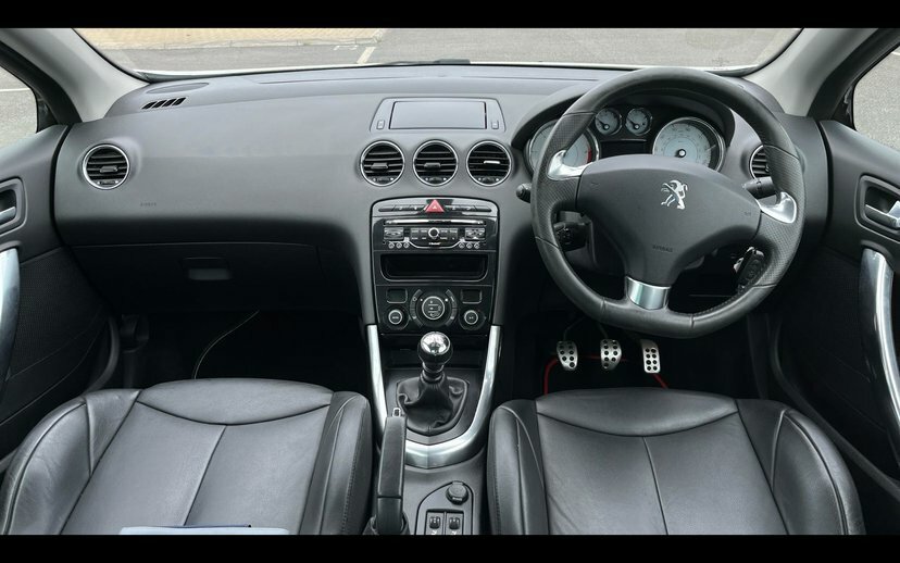 Peugeot 308 CC 2.0 Hdi Allure Convertible Euro White #4