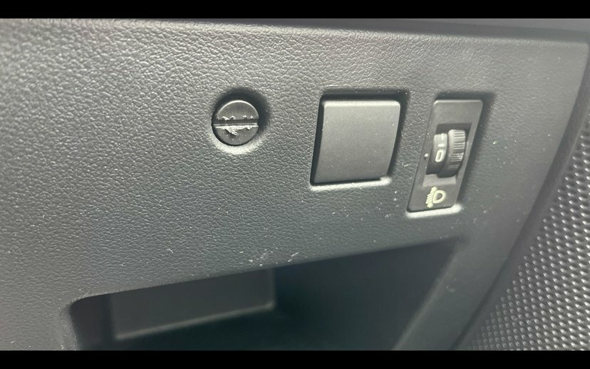 Peugeot 308 CC 308 Active Navigation Version Cc E-hdi Black #25