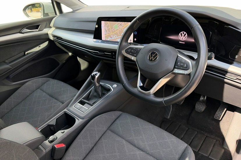 Volkswagen Golf 1.5 Tsi Life Hatchback 150 Ps Grey #6