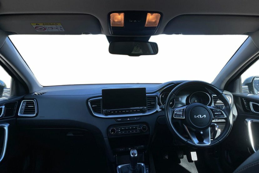 Kia Ceed 1.5 T-gdi 3 Hatchback 158 Bhp RV22OJF Silver #6