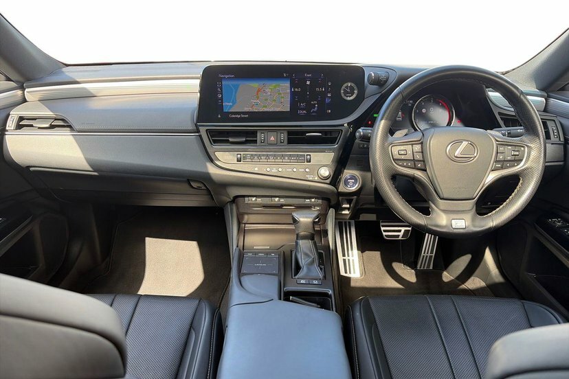 Lexus ES 2.5 300H F Sport Saloon Hybrid E-cvt 2 VN71HZL White #6