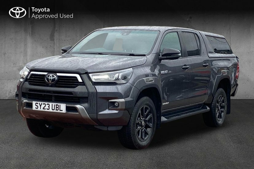 Toyota HILUX 2.8 D-4d Invincible X Pickup Double Cab SY23UBL Grey #3