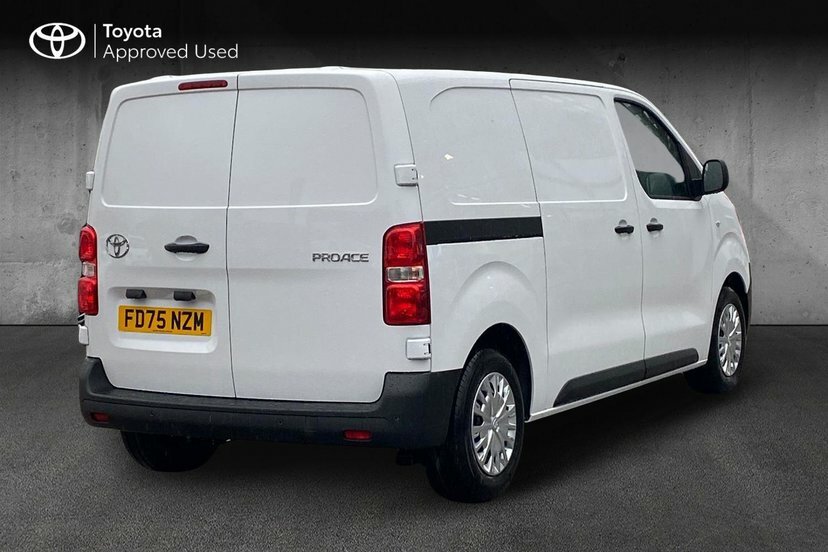 Toyota PROACE 1.5D Icon Medium Panel Van 6Dr Mwb FD75NZM #2