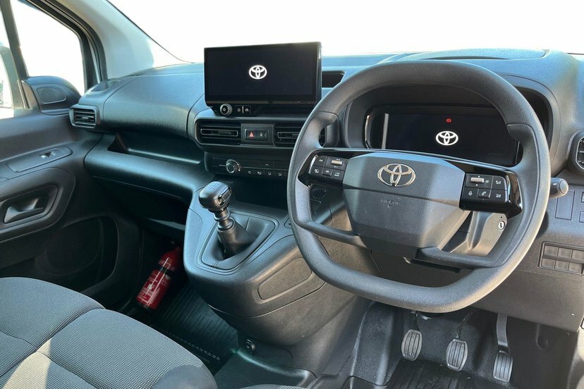 Toyota Proace City 1.5 Bluehdi Active Short Panel Van 6Dr Manu White #6