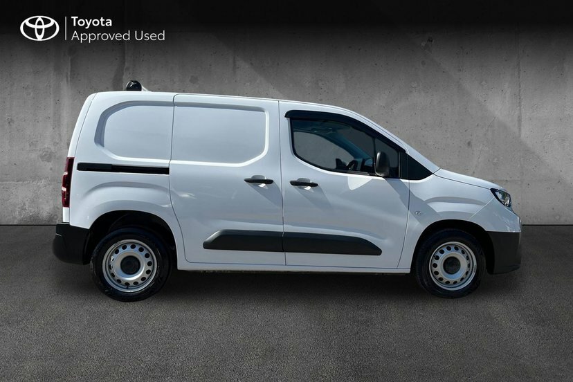 Toyota Proace City 1.5 Bluehdi Active Short Panel Van 6Dr Manu White #4