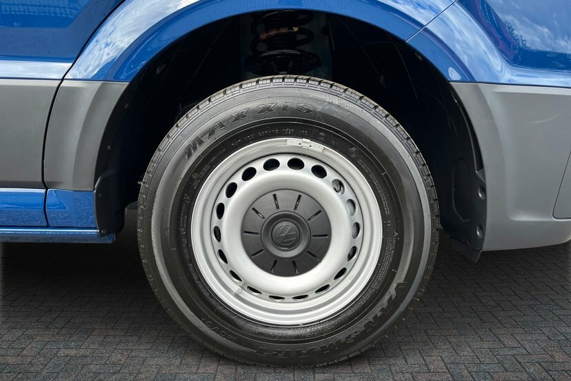 Volkswagen Crafter Crafter Cr35 Panel Van Commerce Plus Lwb 177 Ps 2. Blue #5
