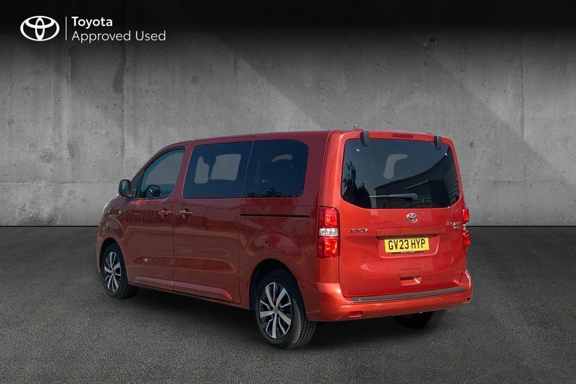 Toyota Proace Verso 2.0D Family Medium Mpv Mwb 8 Seat #4