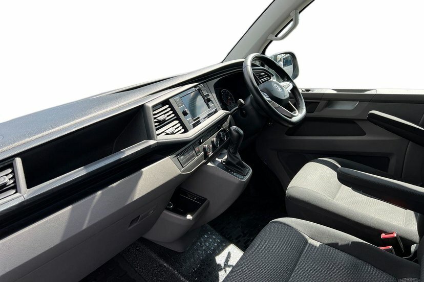 Volkswagen Transporter 2.0 Tdi 150 Highline Kombi Van Dsg Grey #2