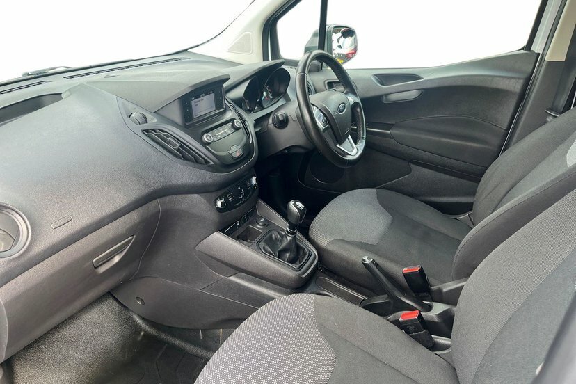 Ford Transit Courier 1.0 Ecoboost Leader Panel Van L1 White #4