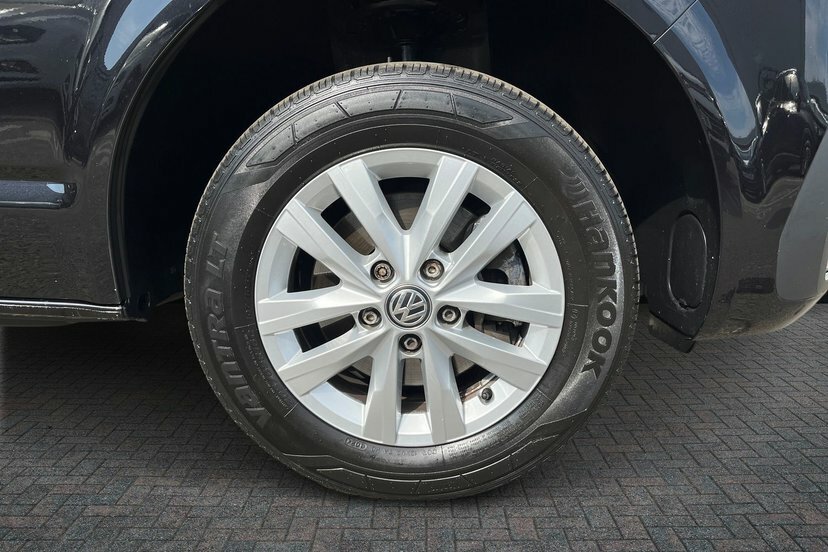 Volkswagen Transporter 2.0 Tdi 110 Highline Van VE24BHD Black #5