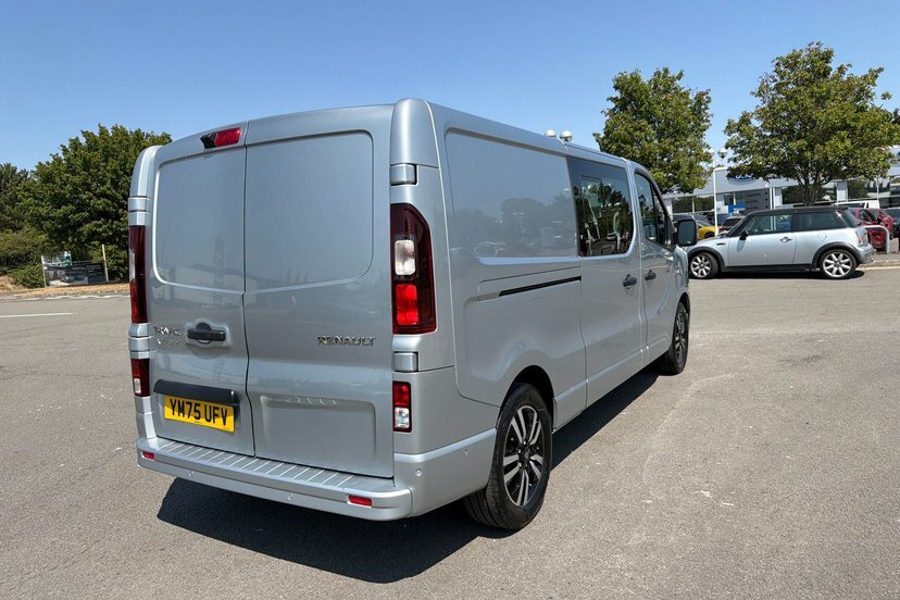 Renault Trafic Renault Trafic Sl30 Blue Dci 150 Extra Sport Safe White #18