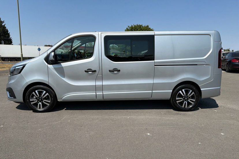 Renault Trafic Renault Trafic Sl30 Blue Dci 150 Extra Sport Safe White #10