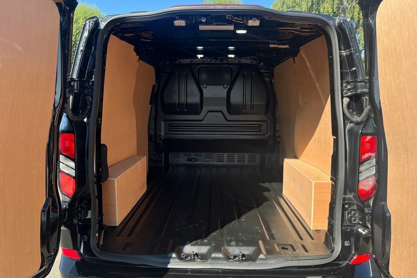 Ford Transit Custom 2.0 350 Ecoblue Mhev Leader Fwd L2 H2 Euro 6 Ss Grey #2
