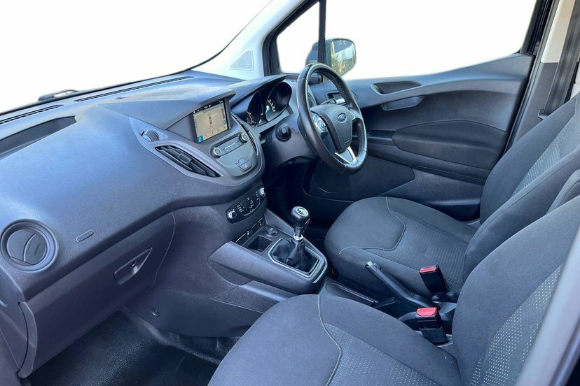 Ford Transit Courier 1.5 Tdci Limited Panel Van L1 1 Black #4