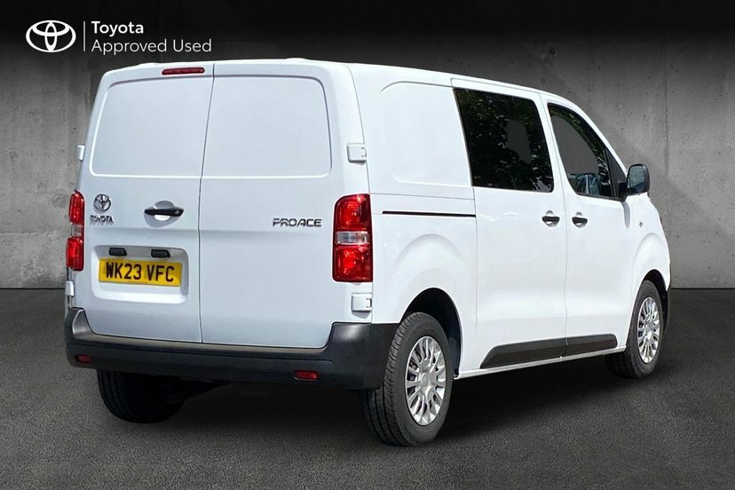 Toyota PROACE 2.0D Icon Medium Crew Van Mwb 6Dr 6 Seat #2