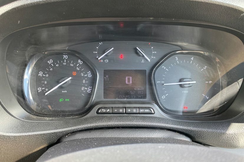 Toyota PROACE 2.0D 180 Design Crew Van Tss 8 Speed #9