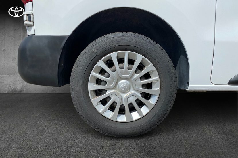 Toyota PROACE 2.0D 180 Design Crew Van Tss 8 Speed #18