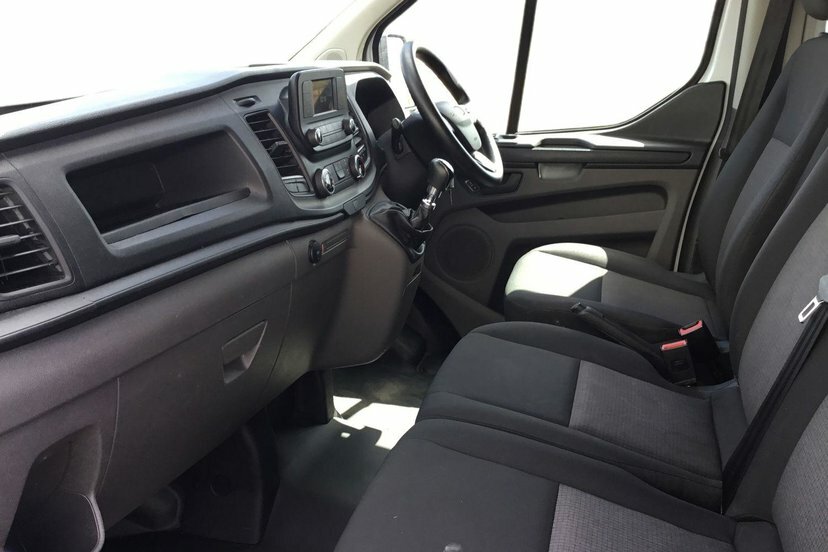 Ford Transit Custom 2.0 300 Ecoblue Leader Panel Van White #4
