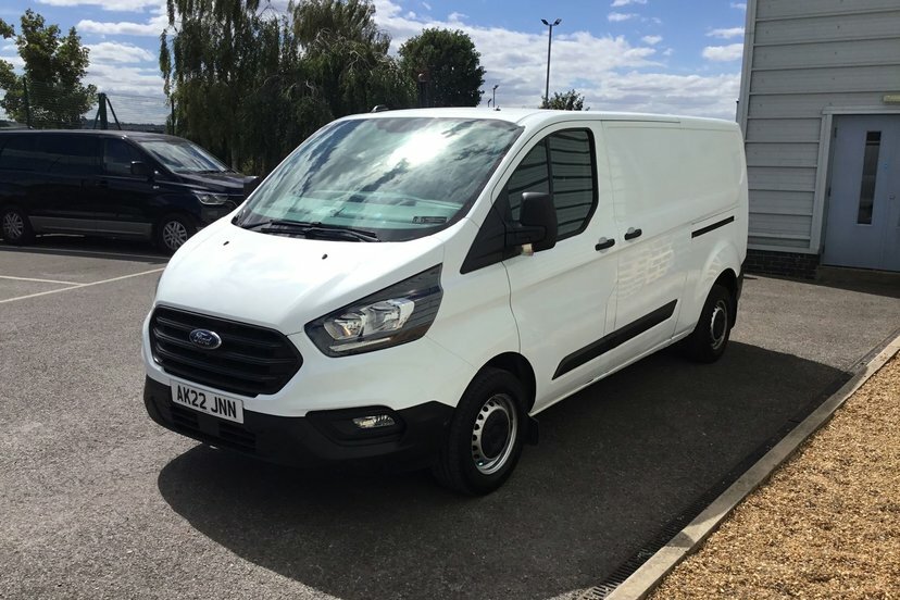 Ford Transit Custom 300 Tdci 130 L2h1 Limited Ecoblue Lwb Low Roof Fwd White #9