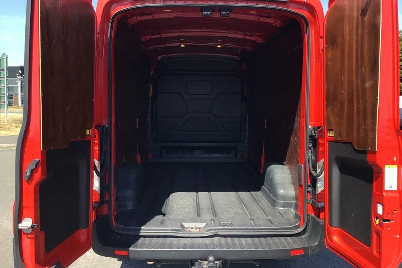 Ford Transit Custom 2.0 350 Ecoblue Trend Panel Van EU22LZB Red #2