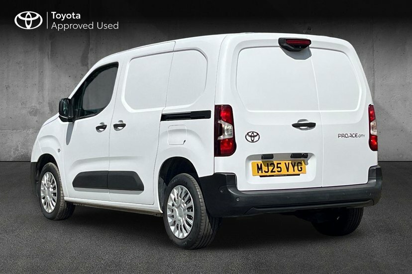Toyota Proace City 1.5 Bluehdi Icon Short Panel Van 6Dr White #4