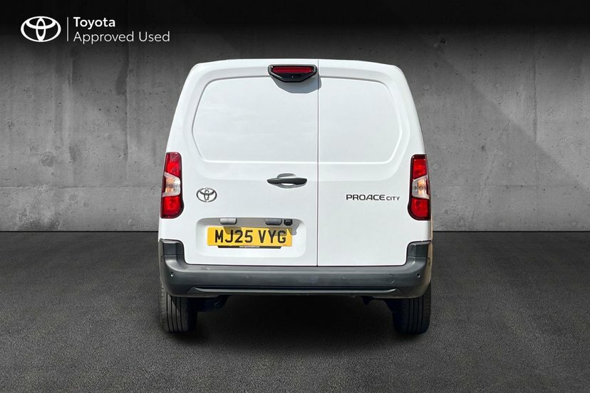 Toyota Proace City Mpv Black #19