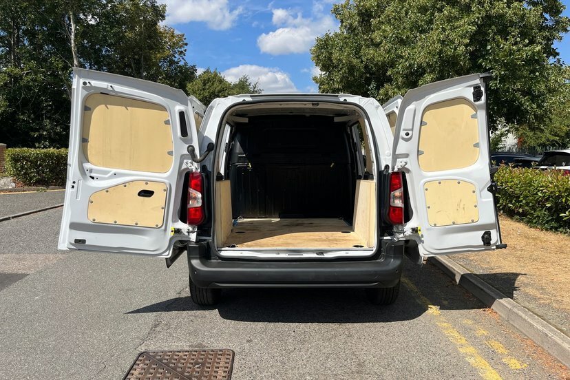 Toyota Proace City Mpv Black #23