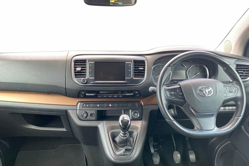 Toyota Proace Verso 2.0D Family Medium Mpv Mwb 8 Seat  #5