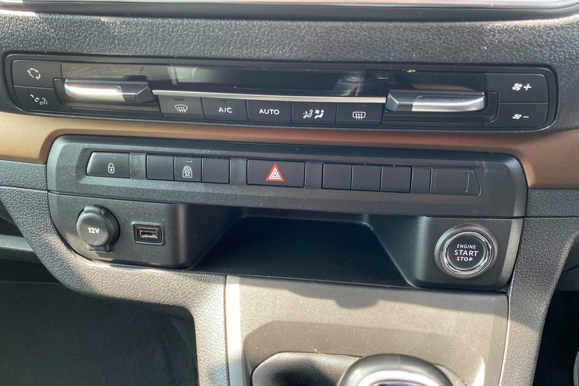 Toyota Proace Verso 2.0D 180 Vip Long 8 Speed  #27
