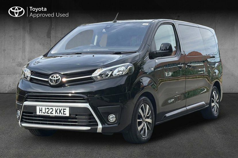 Toyota Proace Verso 2.0D Family Medium Mpv Mwb 8 Se Black #3