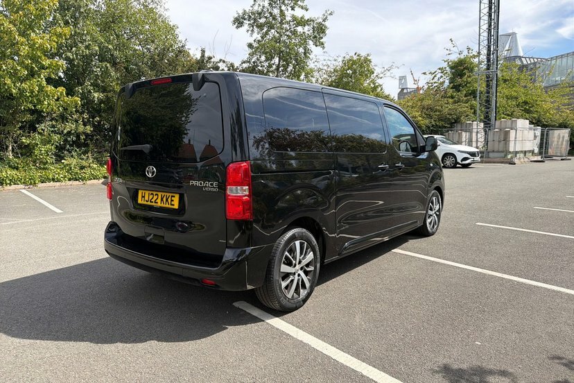 Toyota Proace Verso Family Medium 2.0D 140 Grey #24