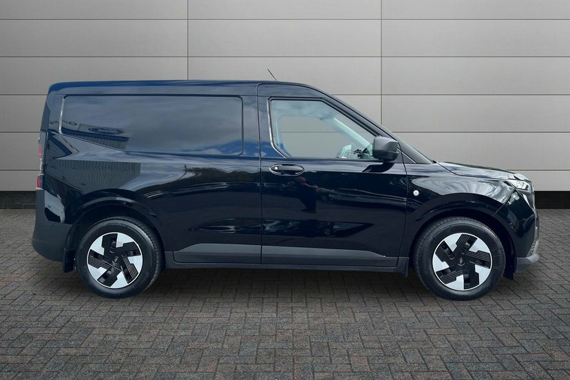 Ford Transit Courier 43Kwh Trend Panel Van Swb 136 P RF25CVJ Black #5