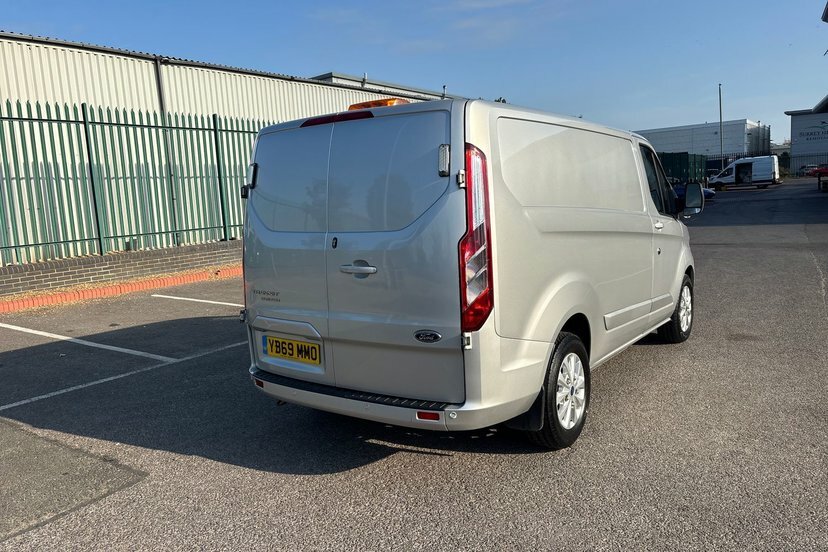 Ford Transit Custom 340 Tdci 130 L1h1 Limited Ecoblue Swb Low Roof Fwd Red #11