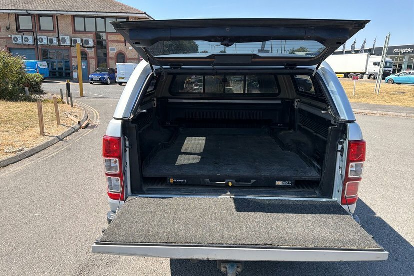 Ford Ranger 2.0 Ecoblue Wildtrak Pickup Double Cab Silver #2