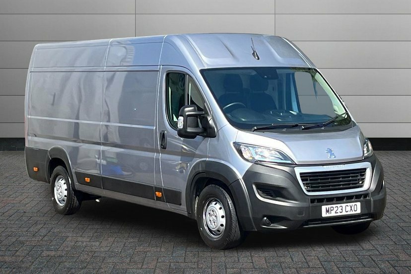Peugeot Boxer 2.2 Bluehdi 440 Professional Premium Panel Van 5 Grey