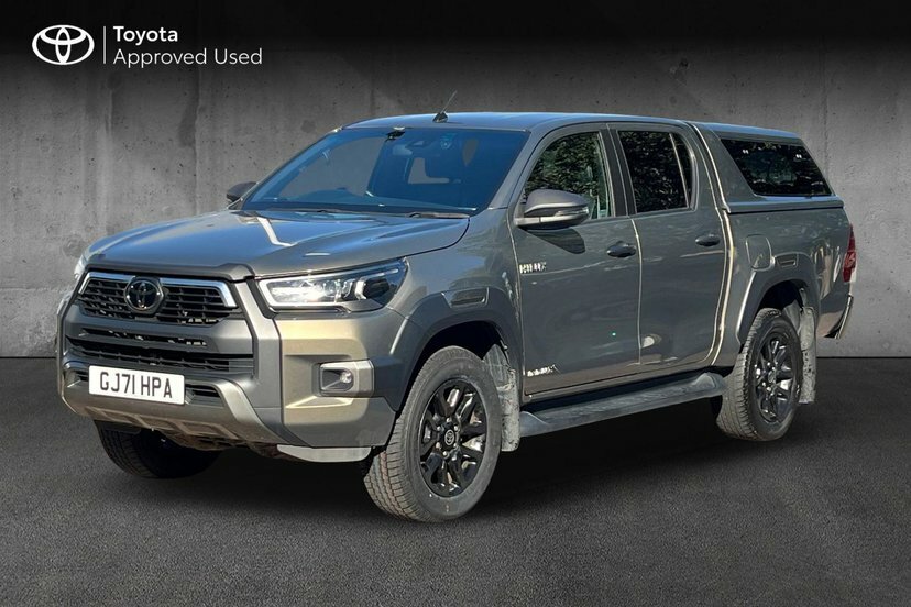 Toyota HILUX 2.8 D-4d Invincible X Pickup Double Cab Brown #3