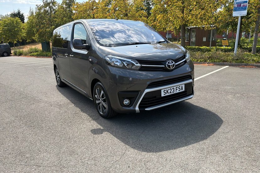 Toyota Proace Verso 2.0D Family Medium Mpv Mwb Euro 6 Ss Black #28