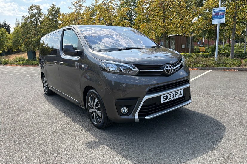 Toyota Proace Verso 2.0D Family Medium Mpv Mwb Euro 6 Ss Black #27