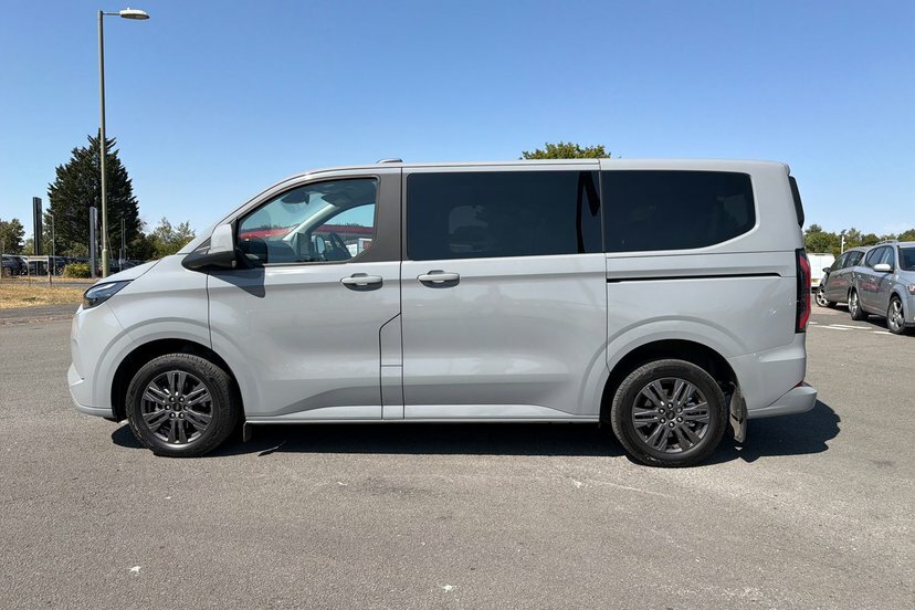 Ford Tourneo Custom V710 Titanium X Bus M1 340 L2 65Kwh 160Kw 218Ps Grey #7