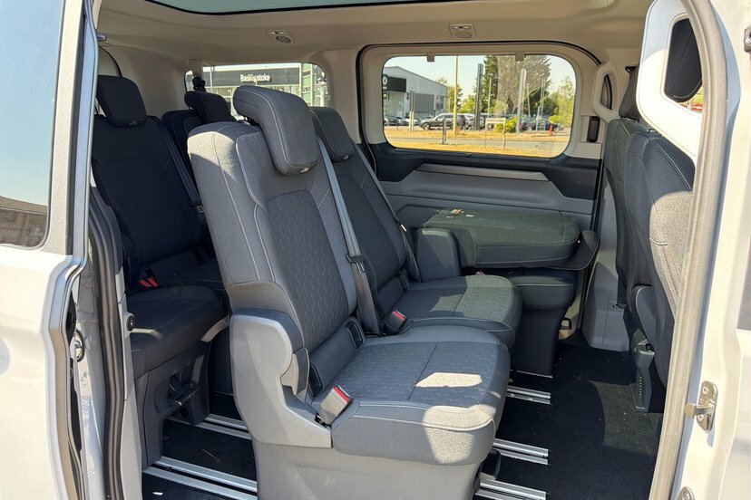 Ford Tourneo Custom V710 Titanium X Bus M1 340 L2 65Kwh 160Kw 218Ps Grey #19