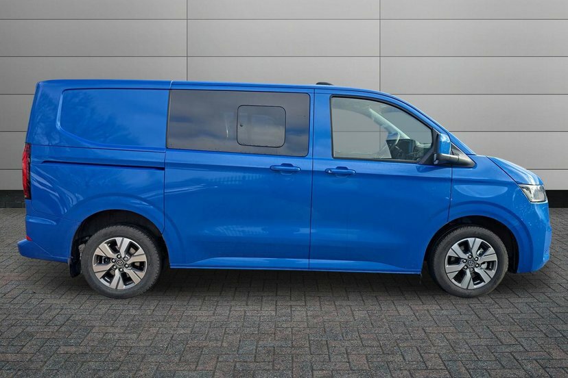 Volkswagen E-Transporter T32 65Kwh Commerce Pro Kombi Double Cab Electr AF75XXJ Blue #4