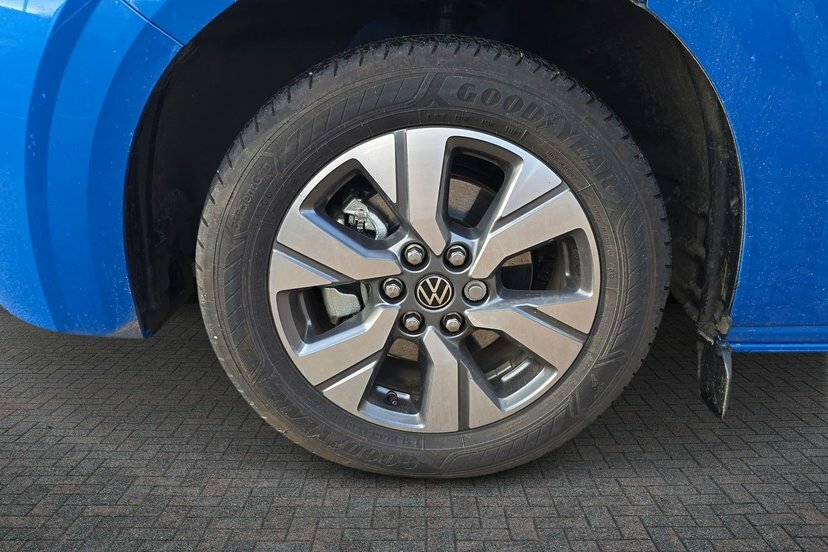 Volkswagen E-Transporter T32 65Kwh Commerce Pro Kombi Double Cab Electr AF75XXJ Blue #5