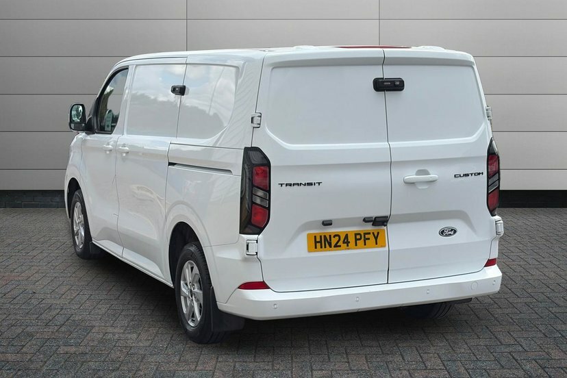 Ford Transit Custom 2.0 280 Ecoblue Limited Panel Van Manua HN24PFY White #3