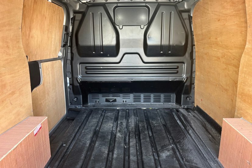 Ford Transit Custom 2.0 300 Ecoblue Limited Panel Van Manua HN24XOP Silver #2
